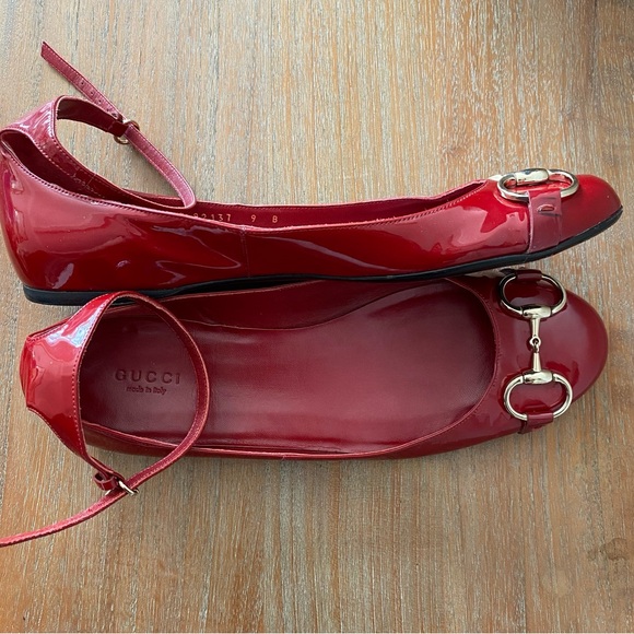GUCCI Red Patent Leather Ballet Flats - Picture 5 of 14